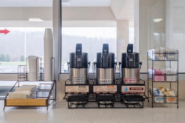 Red Roof Inn Knoxville Central - Papermill Road image 6